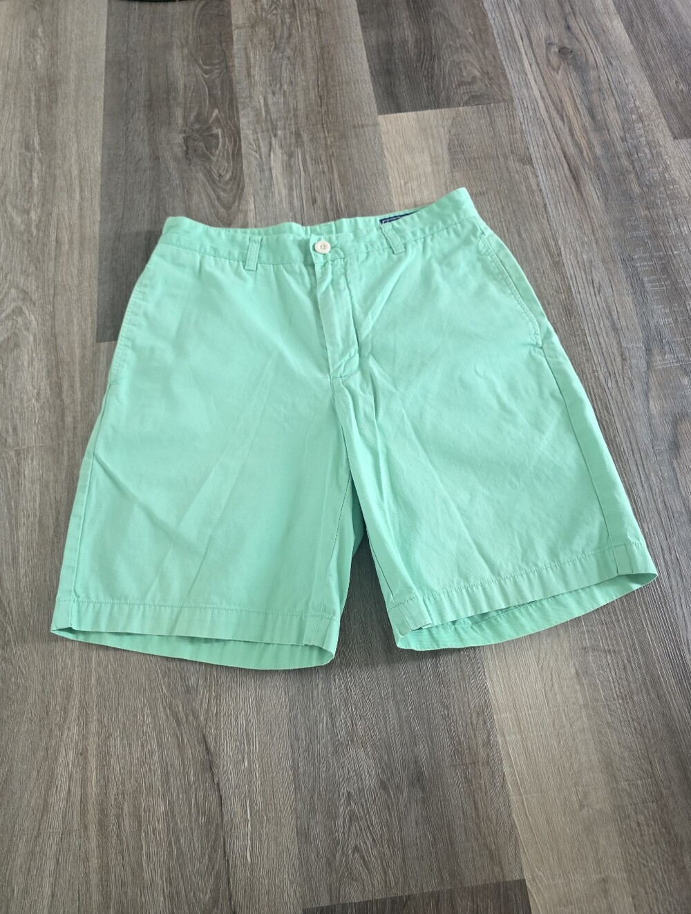 Vineyard Vines Men's Green Chino Shorts Size 30